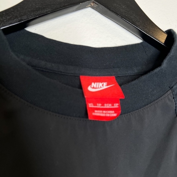 Nike Athletic Top with Drawstring Waist Cotton Black - Picture 3 of 7